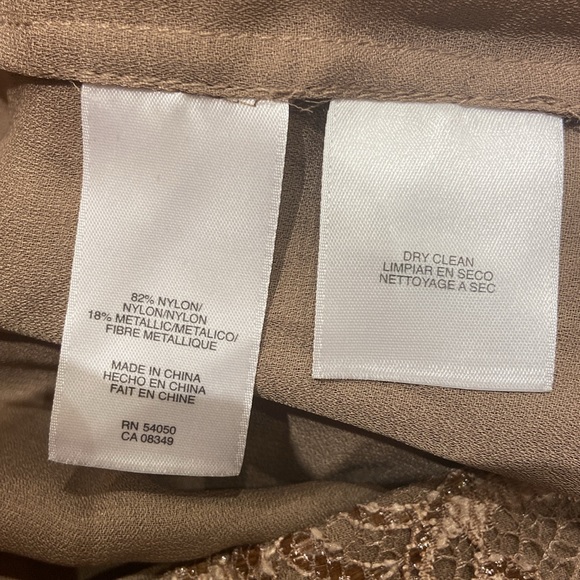 JONES NEW YORK | Size 4 | elegant top - Picture 10 of 11